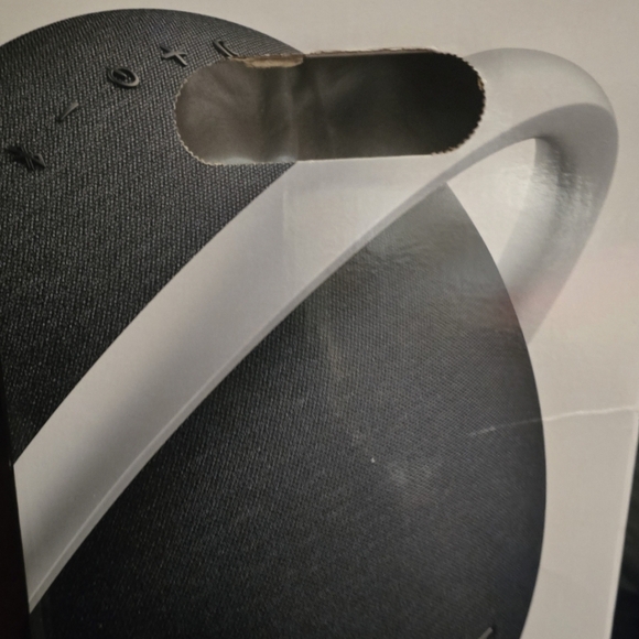 HARMON KARDON SPEAKER~ ONYX STUDIO 8-PORTABLE BLUETOOTH SPEAKER~NEW - Picture 5 of 10